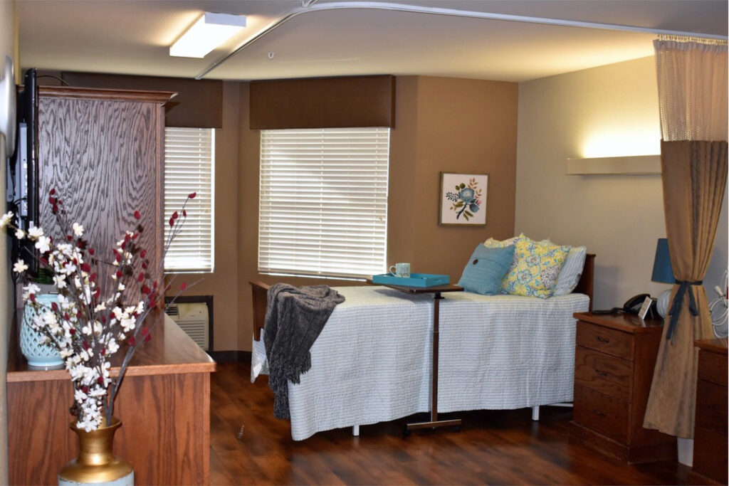 Rooms Broadmoor Medical Lodge